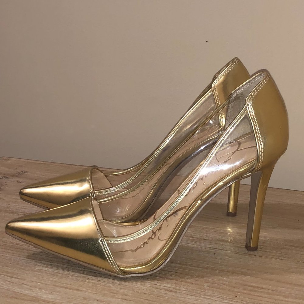 Jessica Simpson Gold Pumps